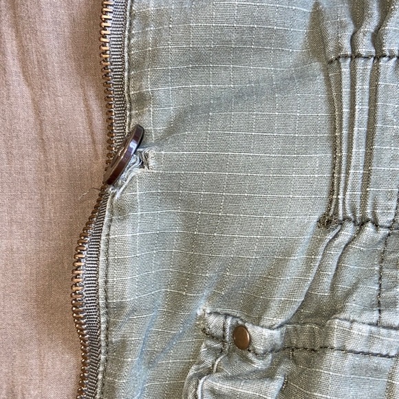 Romeo & Juliet Couture Green Jacket Size Medium - Picture 8 of 12